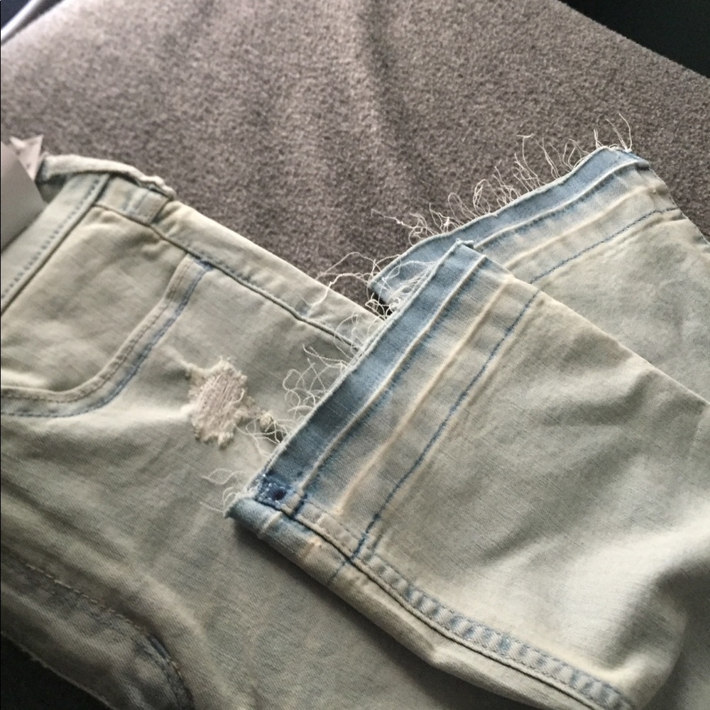 NWT hollister high rise cropped skinny jeans - Picture 4 of 4
